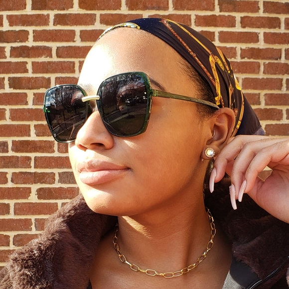 Green frame sunglasses - Picture 3 of 3